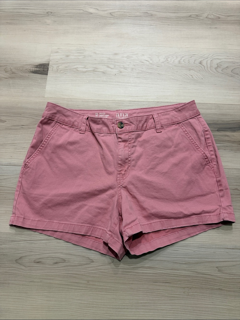 a.n.a Dusty Rose Women's Cotton Shorts-Size 12